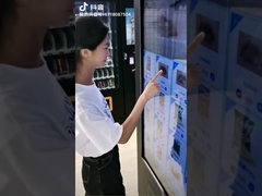Double Safety Glass Door Reserve 55 Inch Touch Screen Vending Machine For Environment