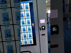 Metall 55 Zoll-Touch Screen Getränk-Automat für Turnhallen-Bank-Schule mit Aufzugs-Korridor