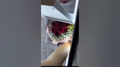 Frische Blumen-Automaten auf dem Feld