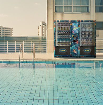 Schwimmkappen Badeanzüge Googles Verkaufsautomat für Schwimmbad Sportzubehör Verkaufsautomat