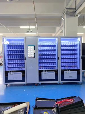 Unbemannter Einzelhandel Convenience Store Große Kapazität 3 in 1 Kühlkost-Coke-Automaten