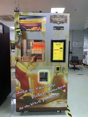 Automatischer Orangenverkaufsautomat mit Kartenleser Apfelzuckerrohr Fruchtsäfte Verkaufsautomat