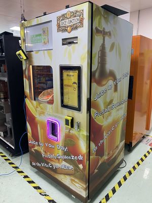 Automatischer Orangenverkaufsautomat mit Kartenleser Apfelzuckerrohr Fruchtsäfte Verkaufsautomat