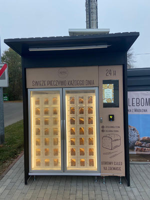 210,5-Zoll-Touch-Screen-Schließfach-Vending-Maschine für schnelle und bequeme bargeldlose Zahlung