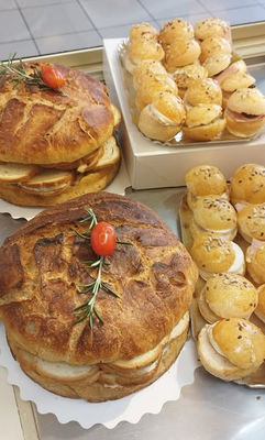 Selbstbedienung Bäckerei Combo Brot-Vending-Maschine mit Kühlsystem anpassbare Schließfächer