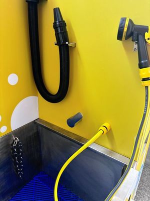 Anpassen von Automaten Hoch / Niedriggeschwindigkeit Trockner und 21,5 Zoll Touchscreen 32 Zoll LCD-Bildschirm