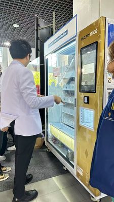 Apotheken-Automaten rund um die Uhr Verfügbarkeit von notwendigen Medikamenten jederzeit