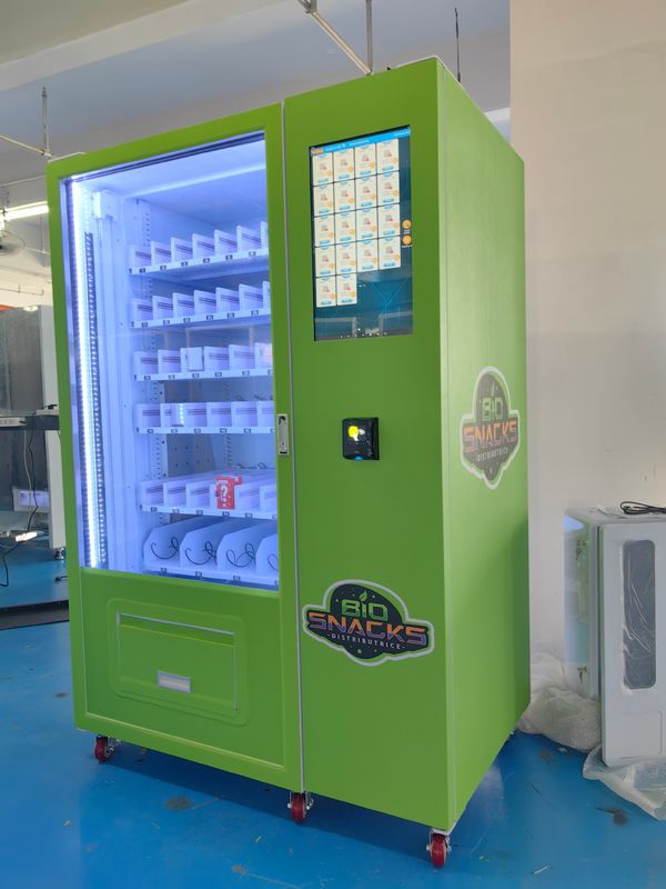 Maximieren Sie Ihre Snack-Einkaufseffizienz mit unserem Snack-Food-Automaten und Echtzeit-Inventarüberwachungssystem