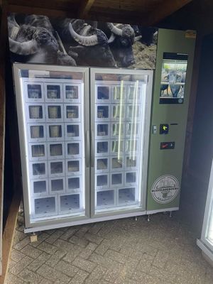 21.5 Zoll Touchscreen Nachhaltige Käse Automaten Fortgeschrittenes Kühlsystem -22 °C bis 20 °C Temperaturkontrolle