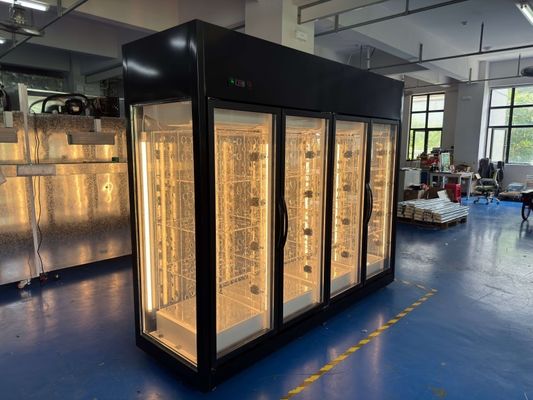 Intelligenter Blumenspender mit stark frequentierten Standorten, mehreren Zahlungsoptionen und benutzerfreundlicher Oberfläche